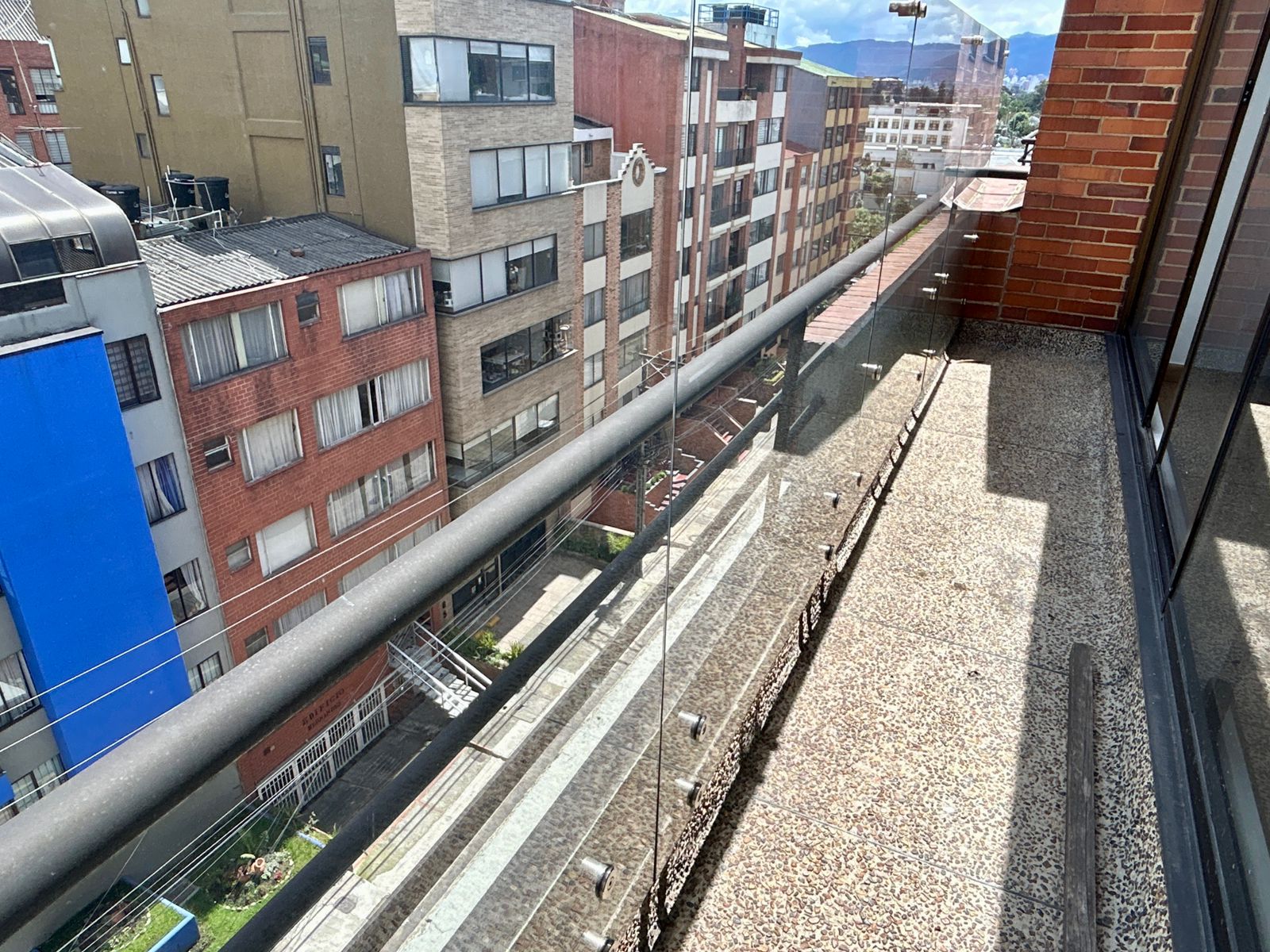 Apartamento en venta en Quinta Paredes, Bogotá · foto 8 de 24