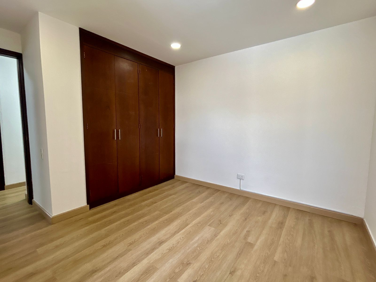 Apartamento en venta en Quinta Paredes, Bogotá · foto 16 de 24