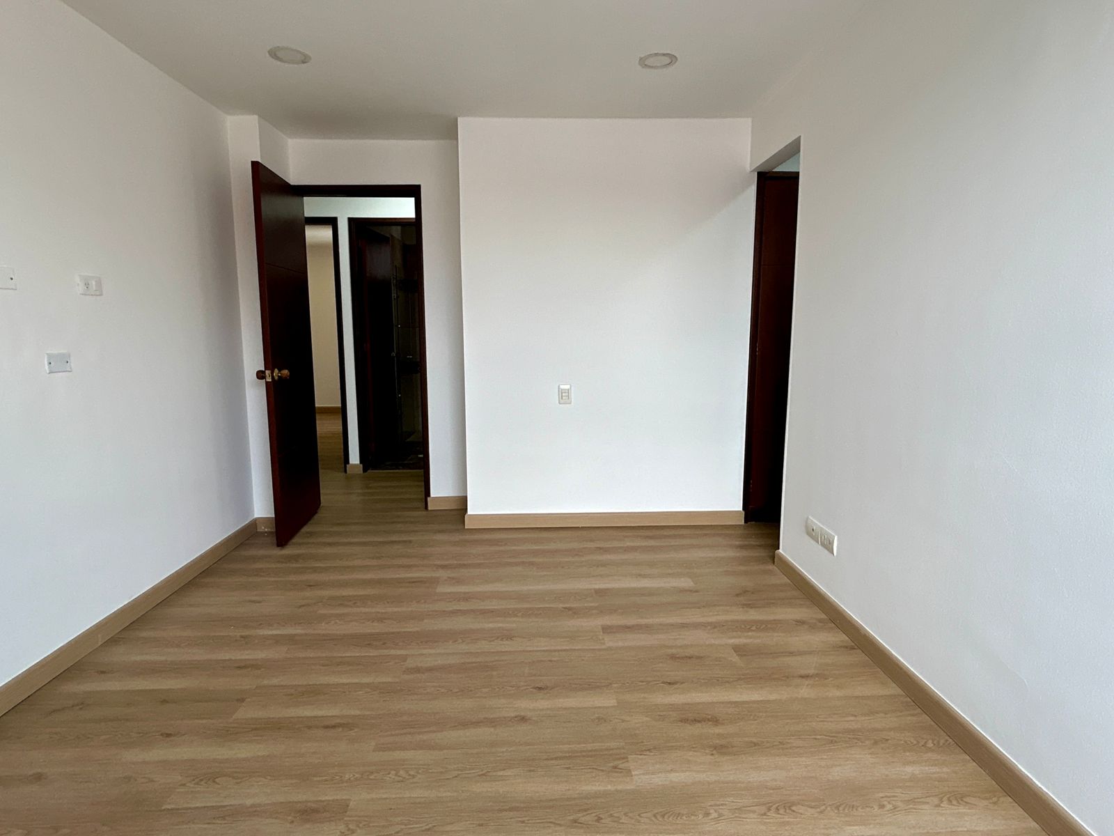 Apartamento en venta en Quinta Paredes, Bogotá · foto 24 de 24