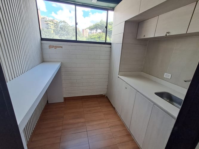 Oficina en arriendo en Provenza, Medellín, 20 m² · foto 6 de 13