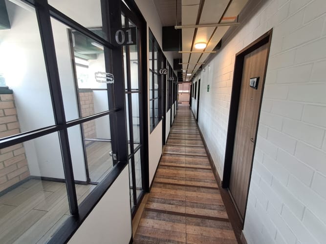 Oficina en arriendo en Provenza, Medellín, 20 m² · foto 11 de 13