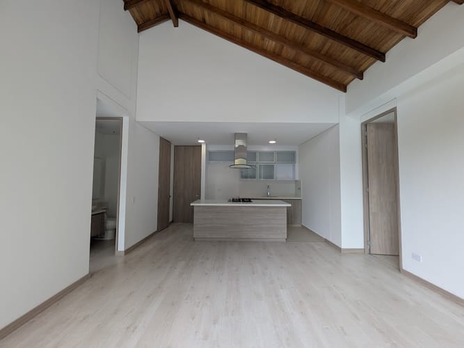 Apartamento de 2 alcobas en venta en Los Salados, El Retiro, 96 m² · foto 7 de 13