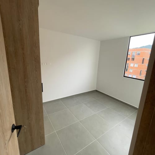 Apartamento de 3 alcobas en venta en San Nicolas, La Ceja, 49 m² · foto 4 de 11