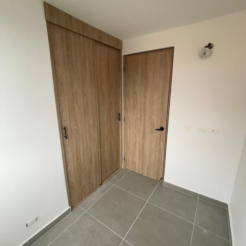 Apartamento de 3 alcobas en venta en San Nicolas, La Ceja, 49 m² · foto 7 de 11