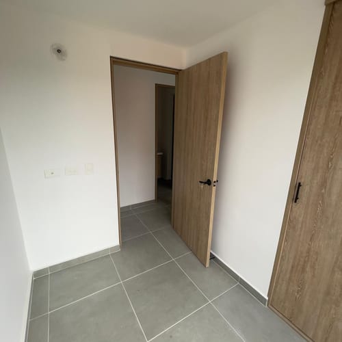 Apartamento de 3 alcobas en venta en San Nicolas, La Ceja, 49 m² · foto 10 de 11