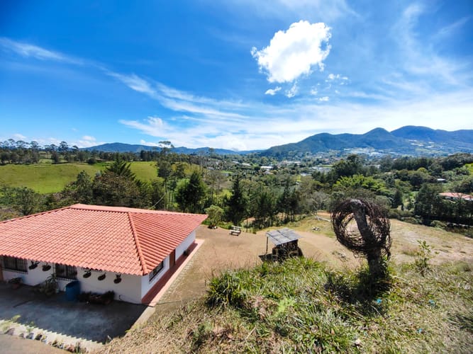 Casa de 3 alcobas en venta en Camargo, El Carmen de Viboral, 90 m² · foto 5 de 16