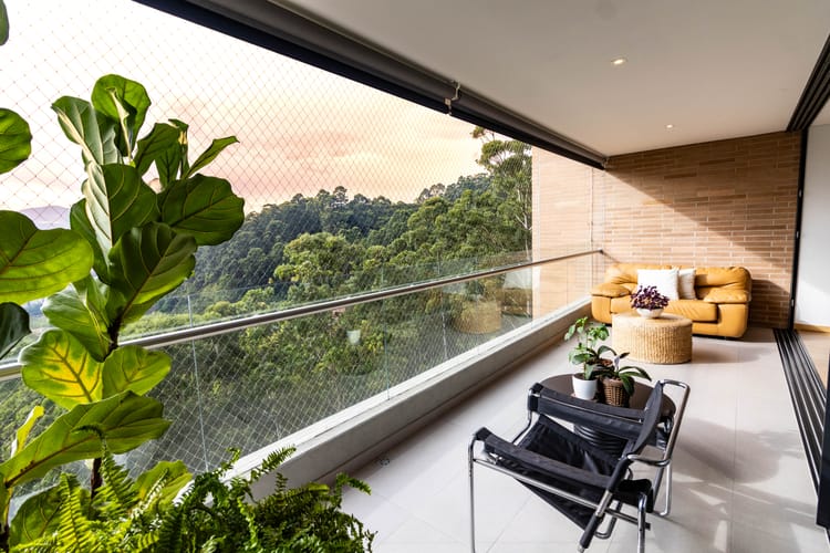 Apartamento de 3 alcobas en venta en El Poblado, Medellín, 176 m² · foto 23 de 24