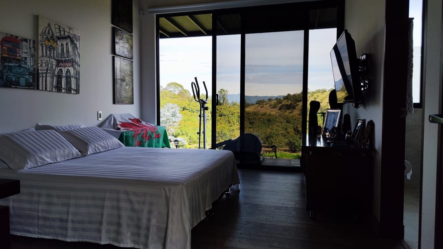 Casa de 3 alcobas en venta en El Carmen de Viboral, 278 m² · foto 17 de 24