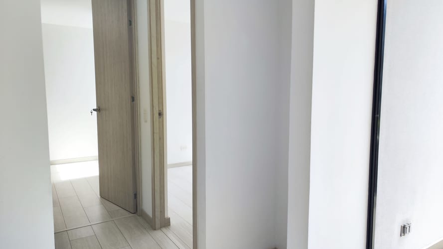 Apartamento de 2 alcobas en venta en El Retiro, 57 m² · foto 9 de 17
