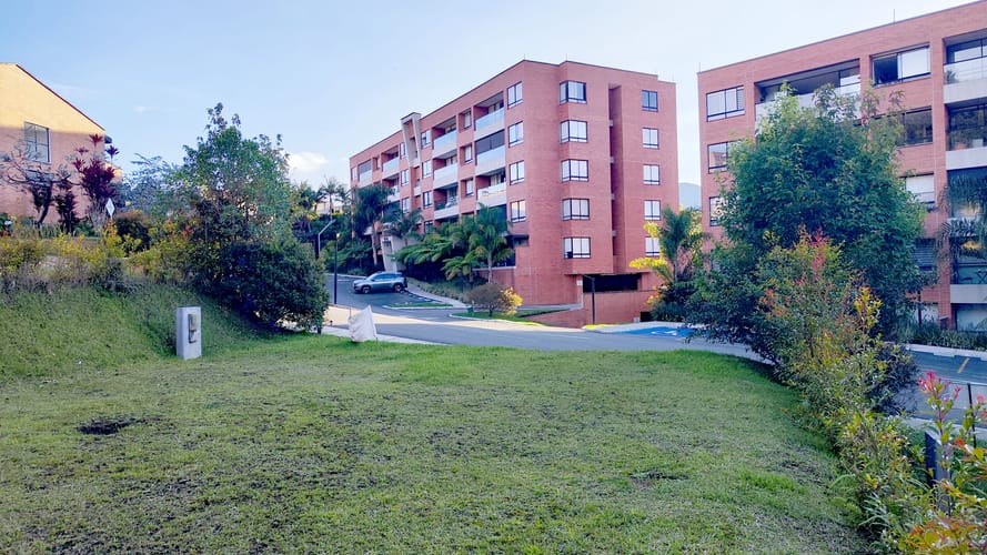 Lote en venta en El Retiro, 195 m² · foto 9 de 11