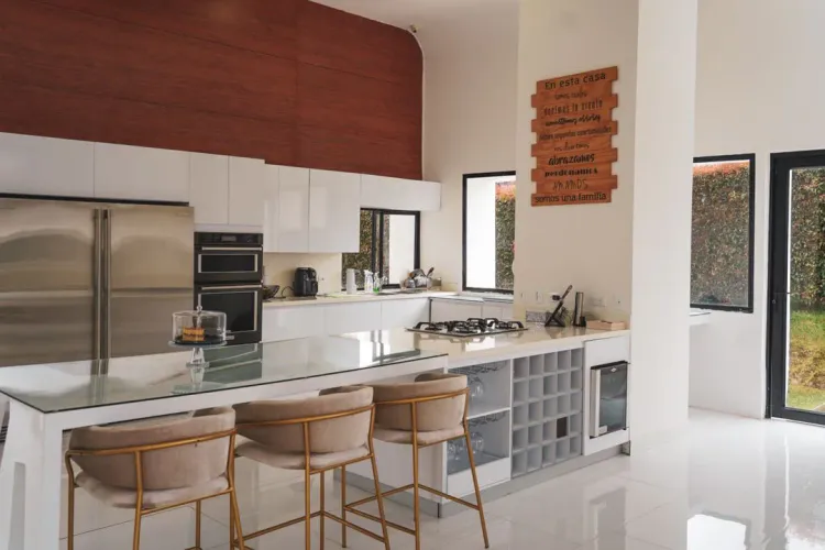 Casa de 6 alcobas en venta en Loma Del Esmeraldal, Envigado · foto 14 de 17