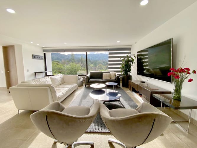 Casa de 5 alcobas en venta en El Retiro, 530 m² · foto 6 de 24