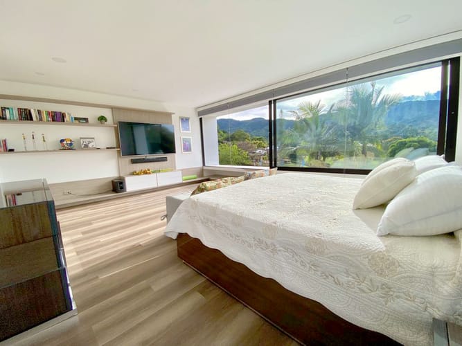 Casa de 5 alcobas en venta en El Retiro, 530 m² · foto 23 de 24