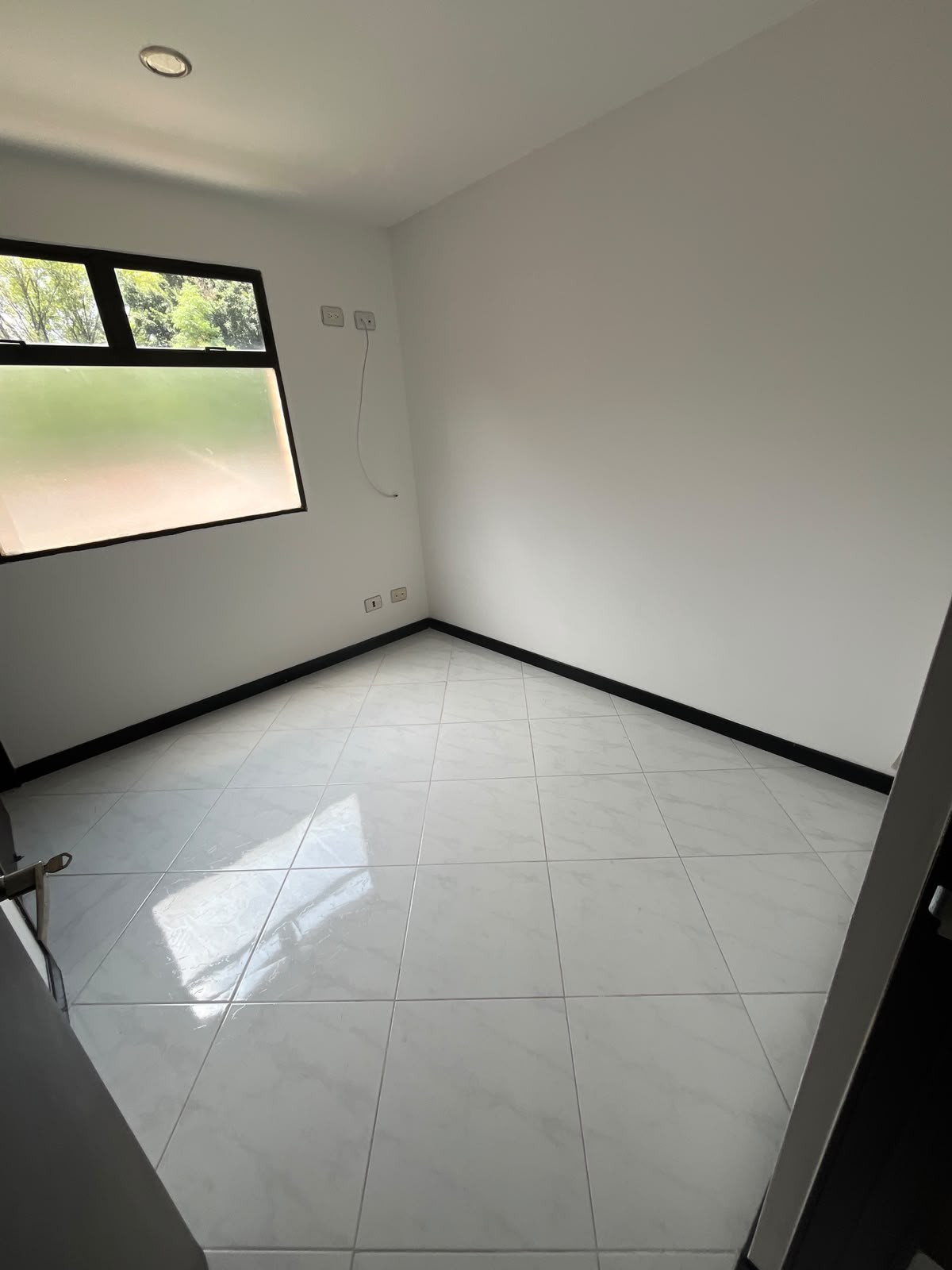 Apartamento en arriendo en El Portal, Envigado · foto 13 de 19
