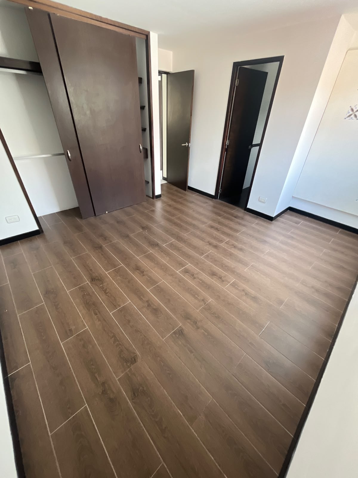 Apartamento en arriendo en El Portal, Envigado · foto 9 de 19