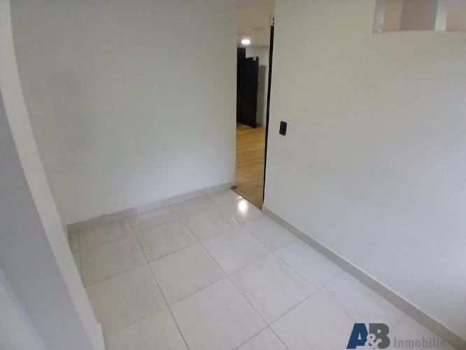 Oficina en arriendo en San Diego, Medellín, 48 m² · foto 9 de 10