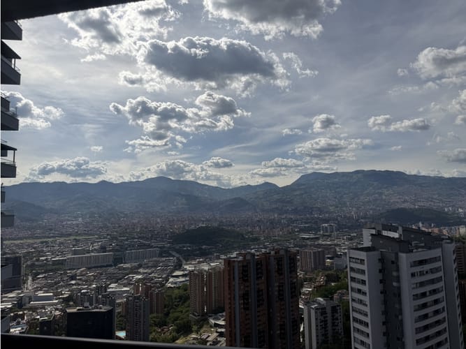 Apartamento de 3 alcobas en arriendo en Loma Del Indio, Medellín, 87 m² · foto 18 de 18
