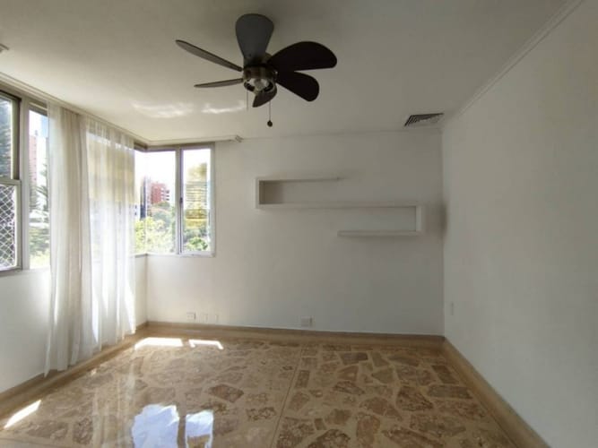 Apartamento de 3 alcobas en arriendo en Patio Bonito, Medellín, 170 m² · foto 8 de 19