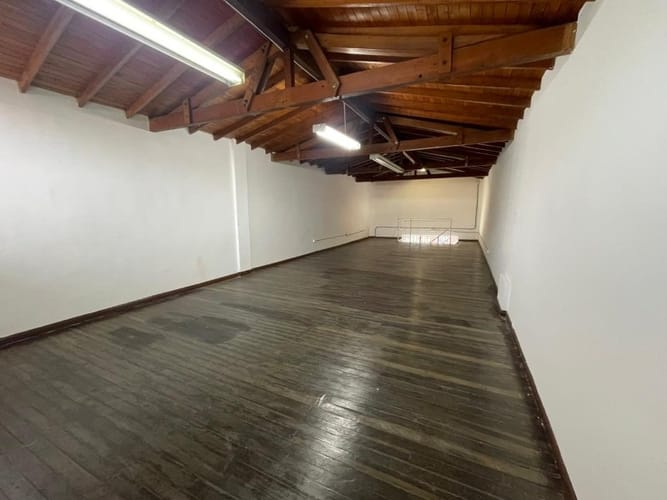 Local en arriendo en El Poblado, Medellín, 218 m² · foto 9 de 11