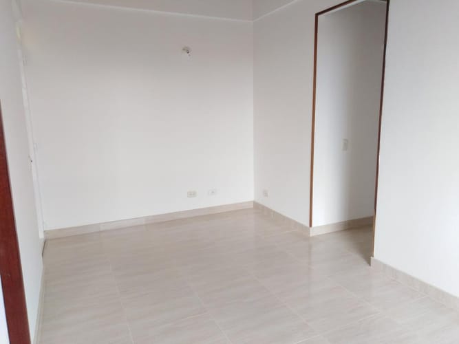 Apartamento de 3 alcobas en arriendo en Zarzamora, Bogotá, 48 m² · foto 11 de 24