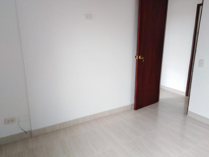 Apartamento de 3 alcobas en arriendo en Zarzamora, Bogotá, 48 m² · foto 21 de 24