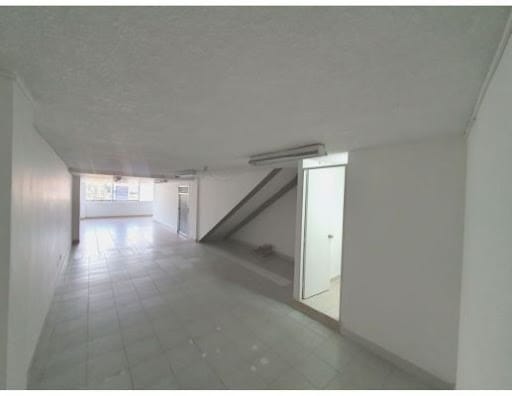 Bodega en arriendo en El Rodeo, Medellín, 218 m² · foto 3 de 12