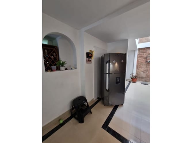 Casa de 5 alcobas en venta en Ciudad 2000, Cali, 250 m² · foto 15 de 24