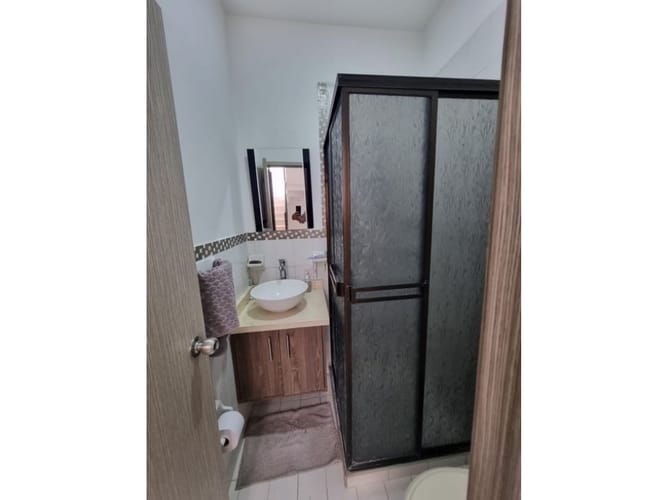Casa de 5 alcobas en venta en Ciudad 2000, Cali, 250 m² · foto 21 de 24