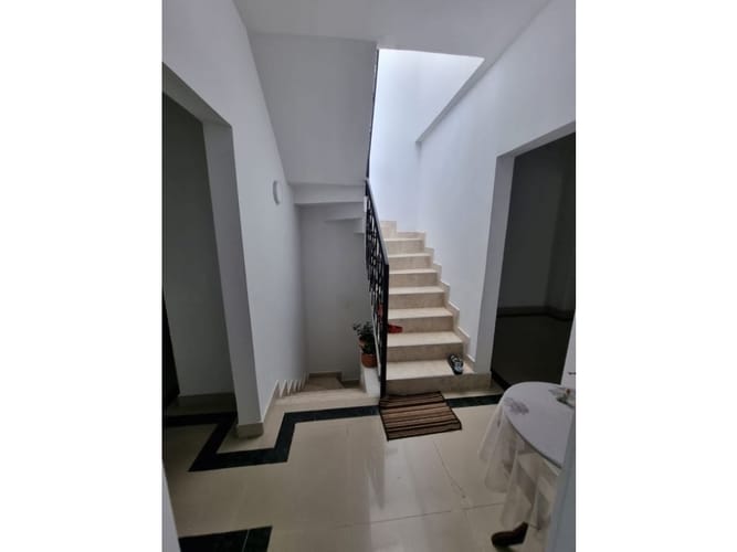 Casa de 5 alcobas en venta en Ciudad 2000, Cali, 250 m² · foto 22 de 24