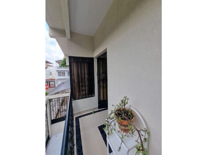 Casa de 5 alcobas en venta en Ciudad 2000, Cali, 250 m² · foto 23 de 24