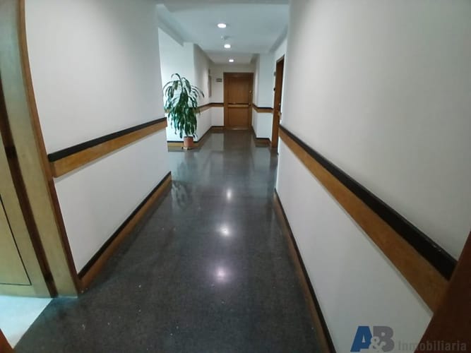 Oficina en arriendo en La Aguacatala, Medellín, 50 m² · foto 12 de 13