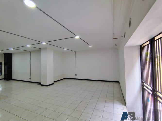 Local en arriendo en Noel, Medellín, 94 m² · foto 17 de 22