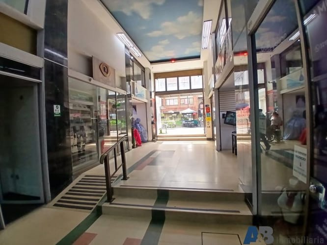 Local en arriendo en Noel, Medellín, 94 m² · foto 21 de 22