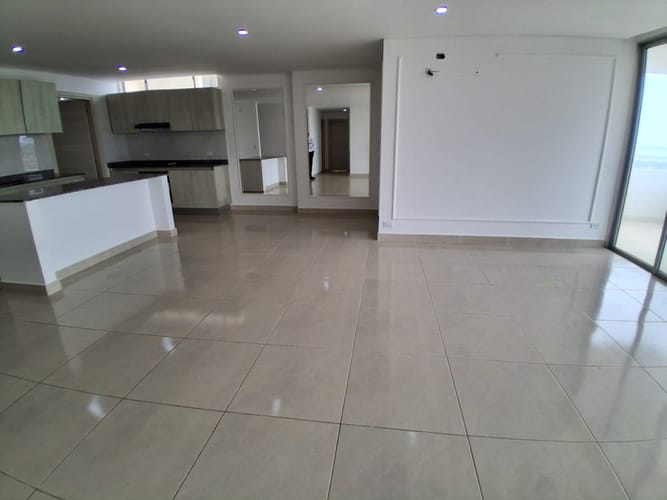 Apartamento de 4 alcobas en venta en Colinas De Alkarawi, Barranquilla, 150 m² · foto 3 de 24