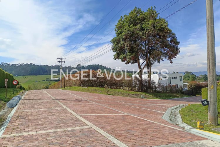 Lote en venta en Yerbabuena, Chía · foto 9 de 10