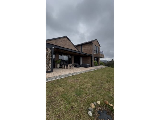Casa de 4 alcobas en venta en Pantanillo, El Retiro, 315 m² · foto 14 de 24