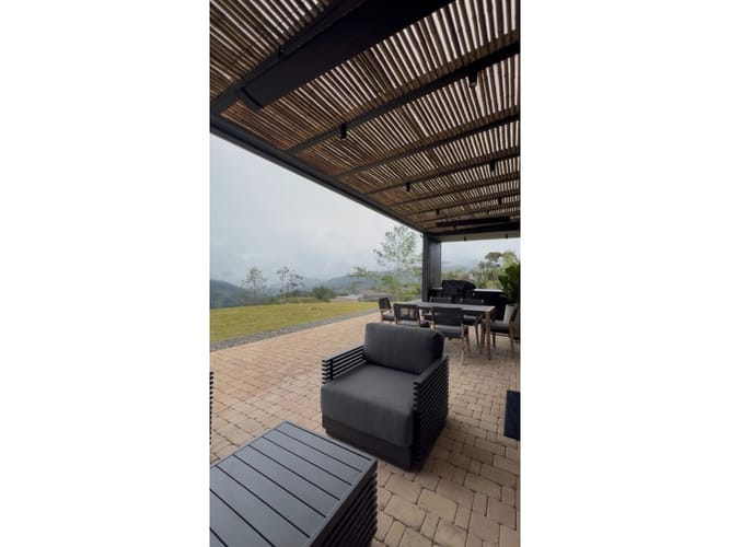Casa de 4 alcobas en venta en Pantanillo, El Retiro, 315 m² · foto 15 de 24