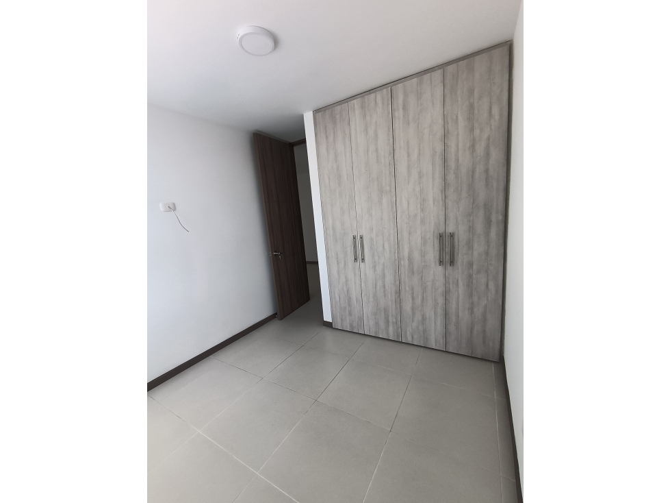 Apartamento en venta en Valle Del Lili, Cali · foto 9 de 18