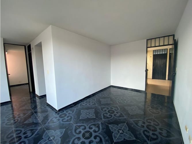Apartamento en venta en Conjunto Residencial Samanes De Fondecom, Cali · foto 5 de 15