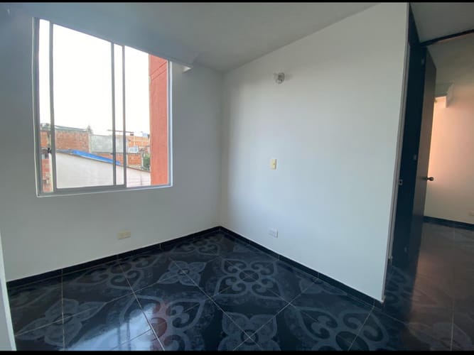 Apartamento en venta en Conjunto Residencial Samanes De Fondecom, Cali · foto 7 de 15
