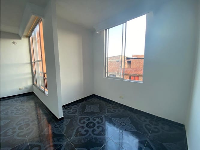 Apartamento en venta en Conjunto Residencial Samanes De Fondecom, Cali · foto 8 de 15