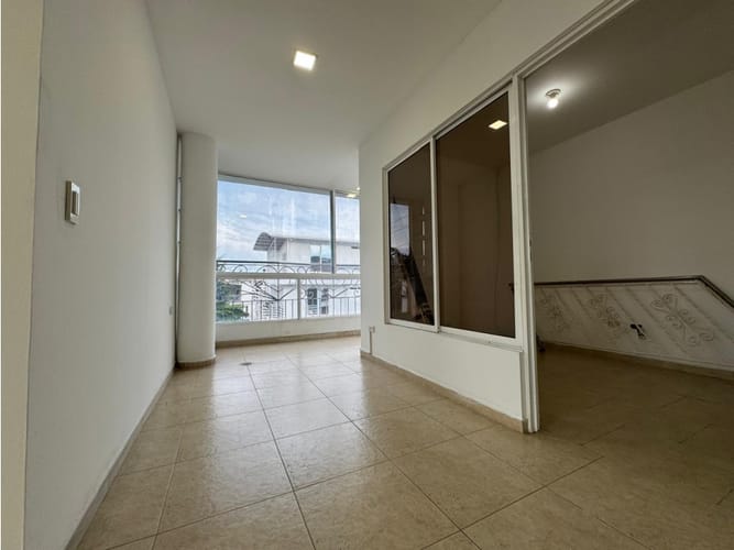 Casa de 6 alcobas en venta en Caney, Cali, 448 m² · foto 23 de 24