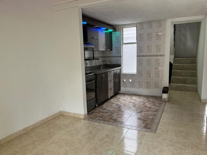 Casa de 4 alcobas en venta en El Trapiche, Bello, 110 m² · foto 11 de 13