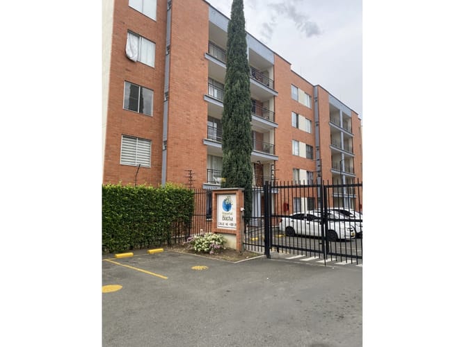 Apartamento en venta en Bochalema, Cali · foto 2 de 24