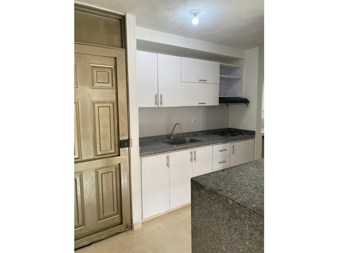 Apartamento en venta en Bochalema, Cali · foto 3 de 24