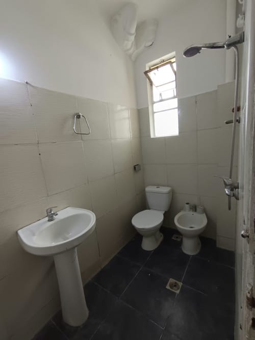 Alquiler Apartamento De 2 Dormitorios Amplio Y Cómodo En Cordón · Foto 8