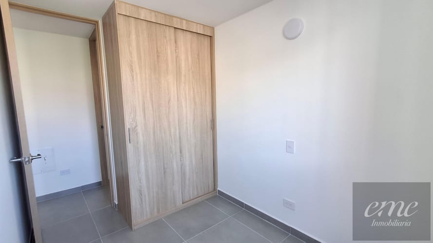 Apartamento de 3 alcobas en arriendo en Asentamiento La Orquidea, Bello, 52 m² · foto 17 de 21