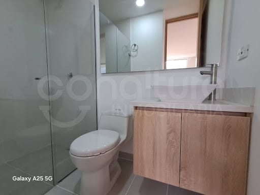Apartamento de 2 alcobas en arriendo en Loma De San Jose, Sabaneta, 76 m² · foto 6 de 15