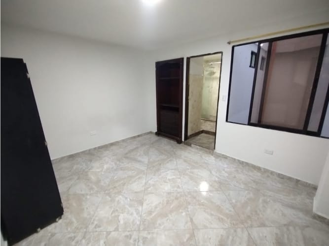 Apartaestudio en venta en La Almeria, Medellín, 125 m² · foto 13 de 17