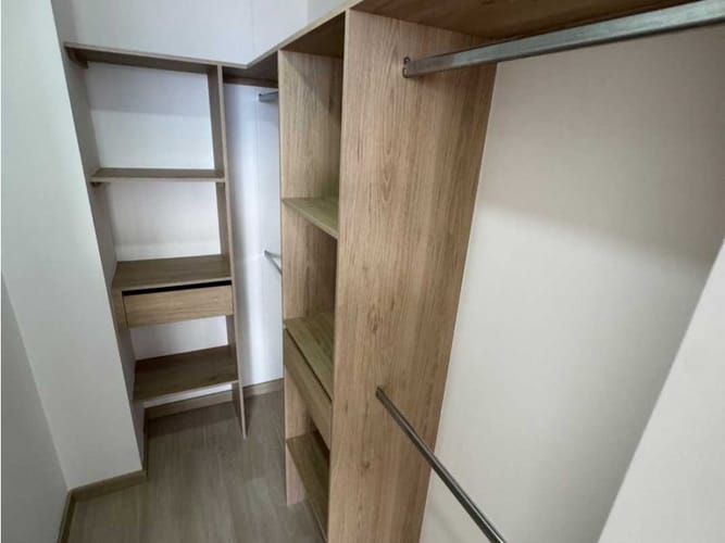 Apartamento de 2 alcobas en arriendo en Loma Del Escobero, Envigado, 84 m² · foto 9 de 20